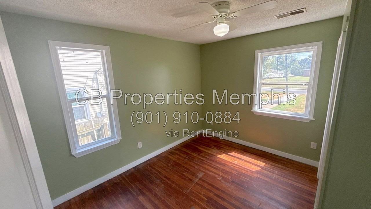 944 Alice Ave - Photo 3 of 17