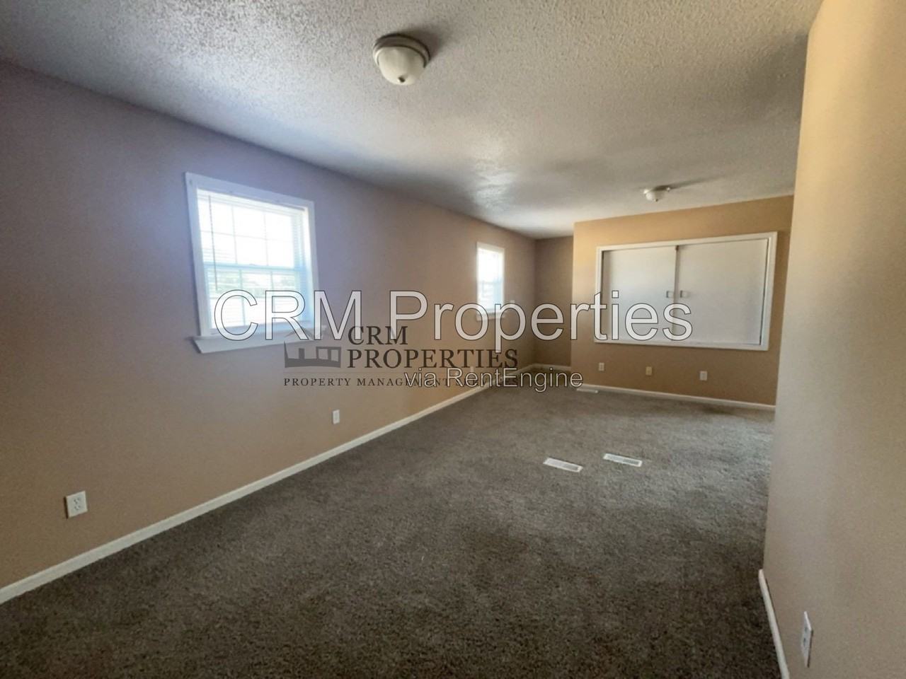 1724 S Washington St #2 - Photo 6 of 22
