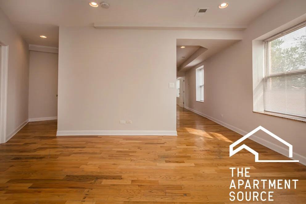 2046 W Touhy Ave #2 - Photo 3 of 6