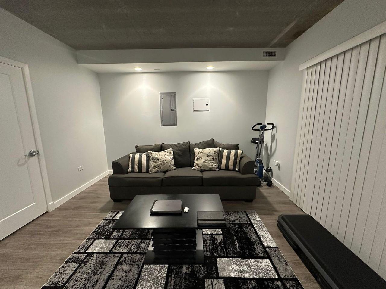 1323 W Morse Ave #705 - Photo 6 of 20
