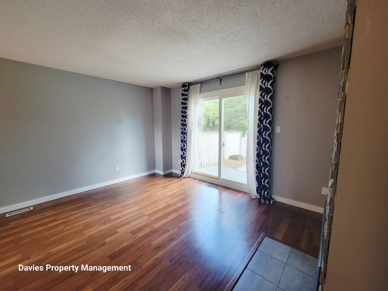 5805 Riverbend Rd Nw - Photo 4 of 13