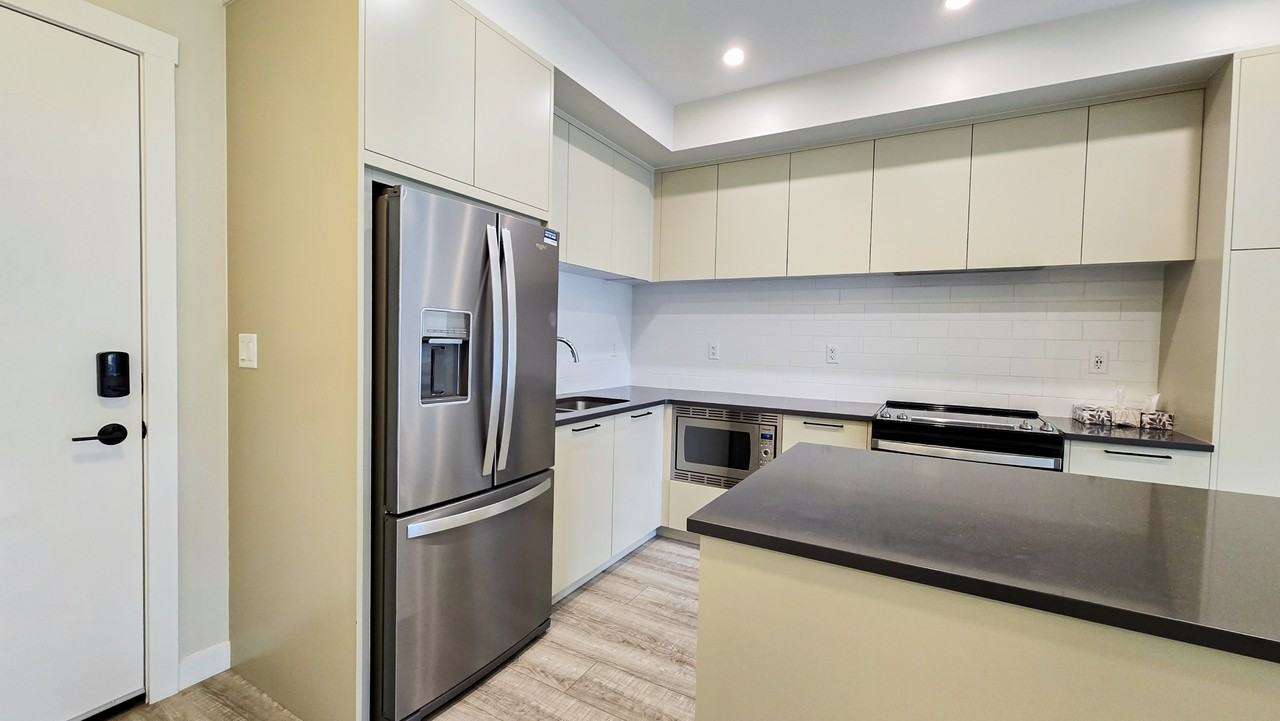 4160 Norford Ave Nw - Photo 4 of 17