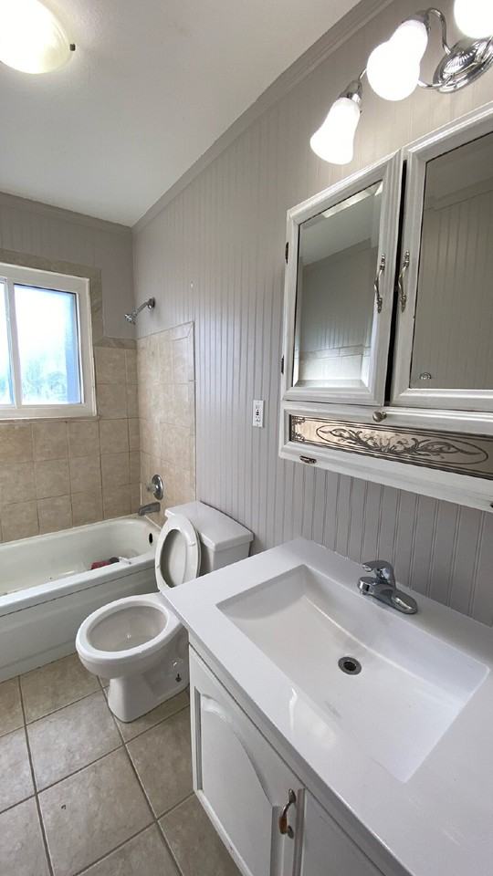 2505 Bellamy St - Photo 6 of 18