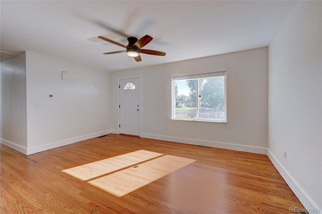 2635 Olive St - Photo 5 of 26