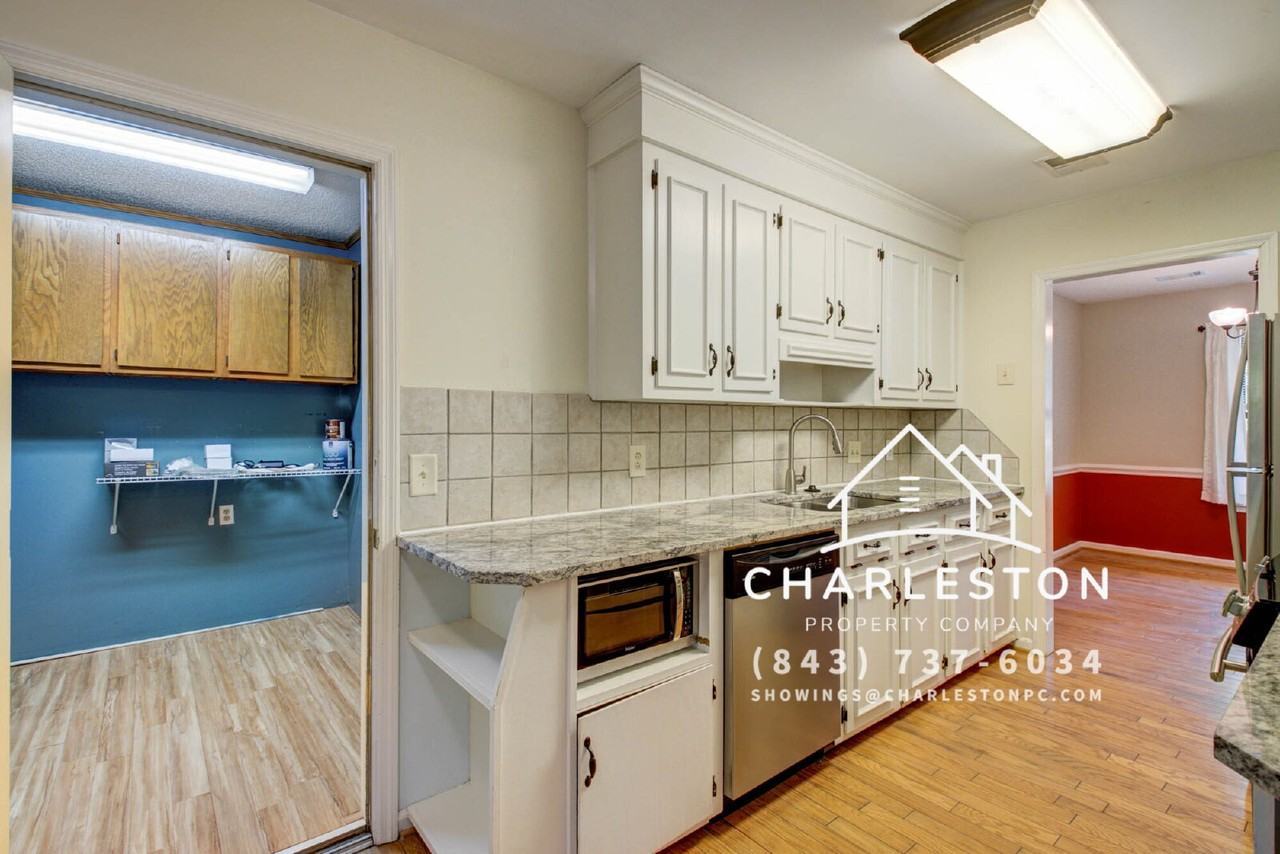 33 Paddlecreek Ave - Photo 6 of 23