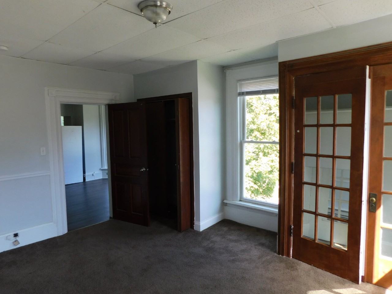 1805 Military St #8 - Photo 3 of 7