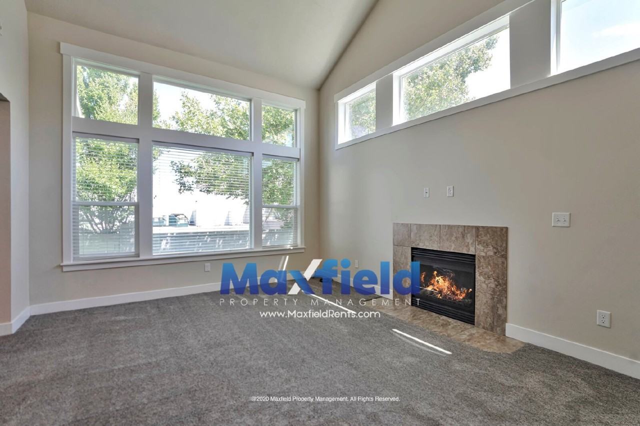 12706 S City Park Way - Photo 7 of 25