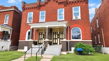 featured image of 3443 Iowa Ave