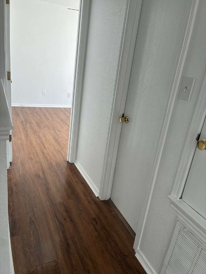 8803 Mission Top - Photo 7 of 34