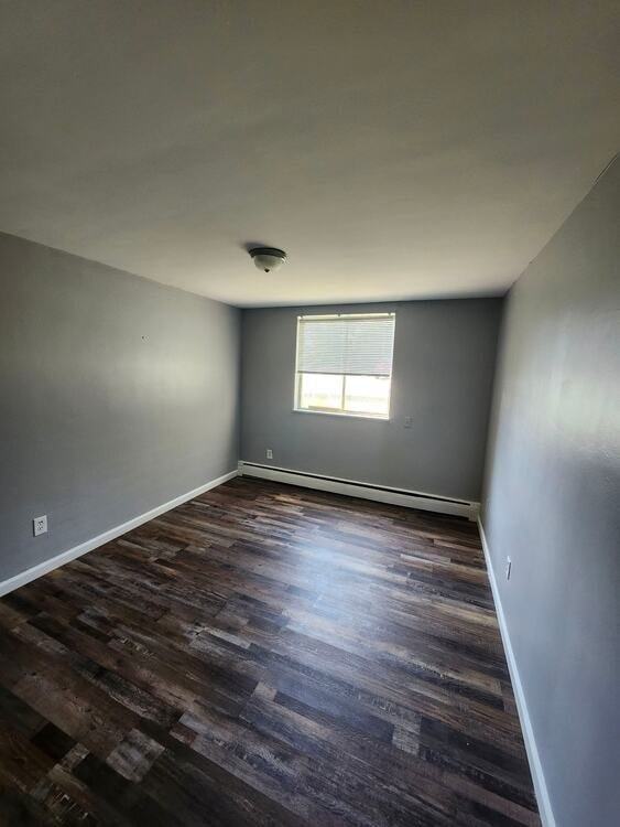 125 Starling Road - Photo 2 of 35