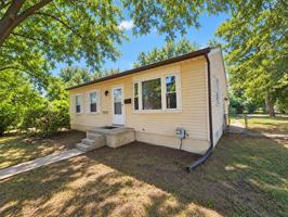featured image of 2125 W 14 Mile Rd