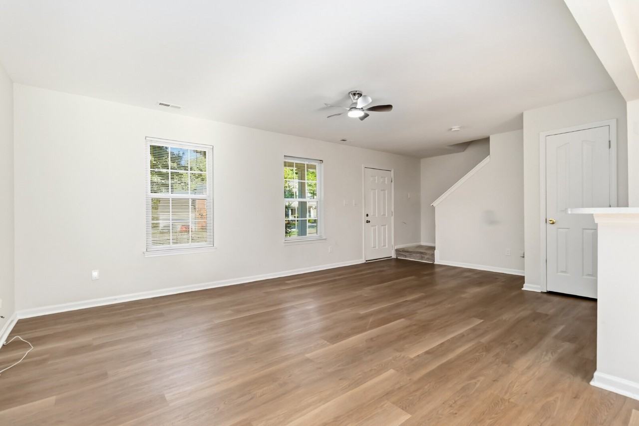 1428 Nature Pl - Photo 6 of 30