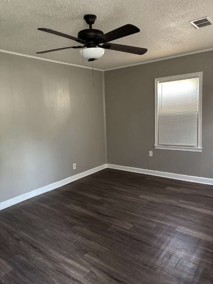 46 E Frank Ave - Photo 2 of 10