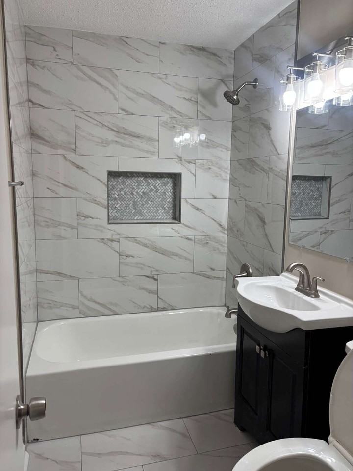 4483 Suncrest Dr - Photo 3 of 13