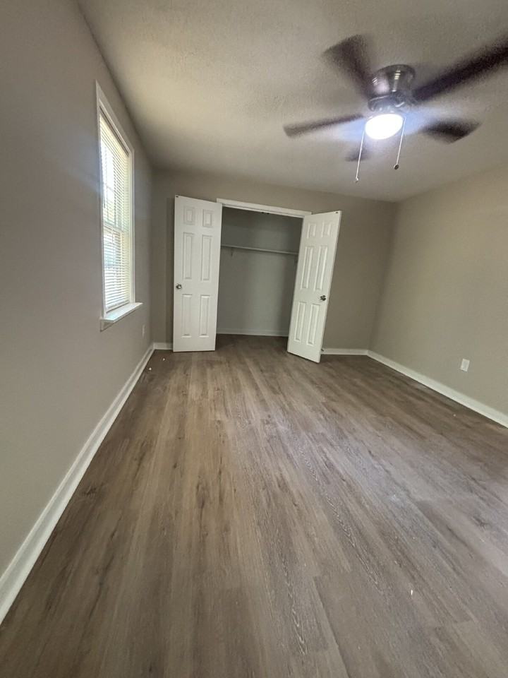 12 E Peebles Rd - Photo 6 of 20