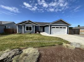 featured image of 952 E Fir St