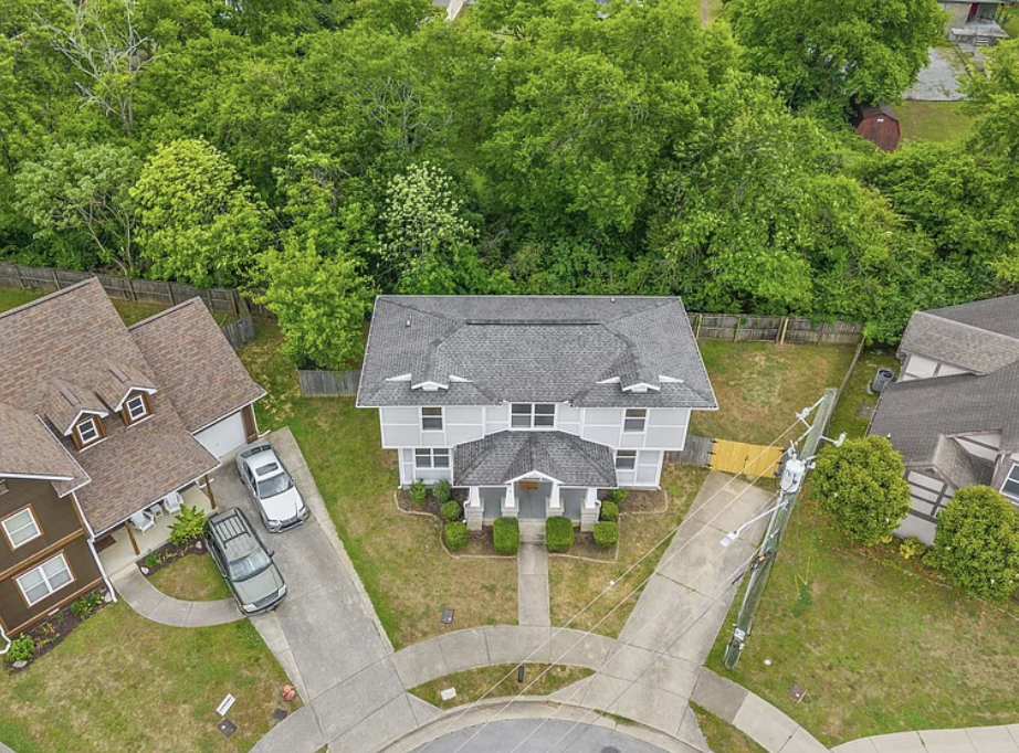 2216 Milan Ct - Photo 3 of 34