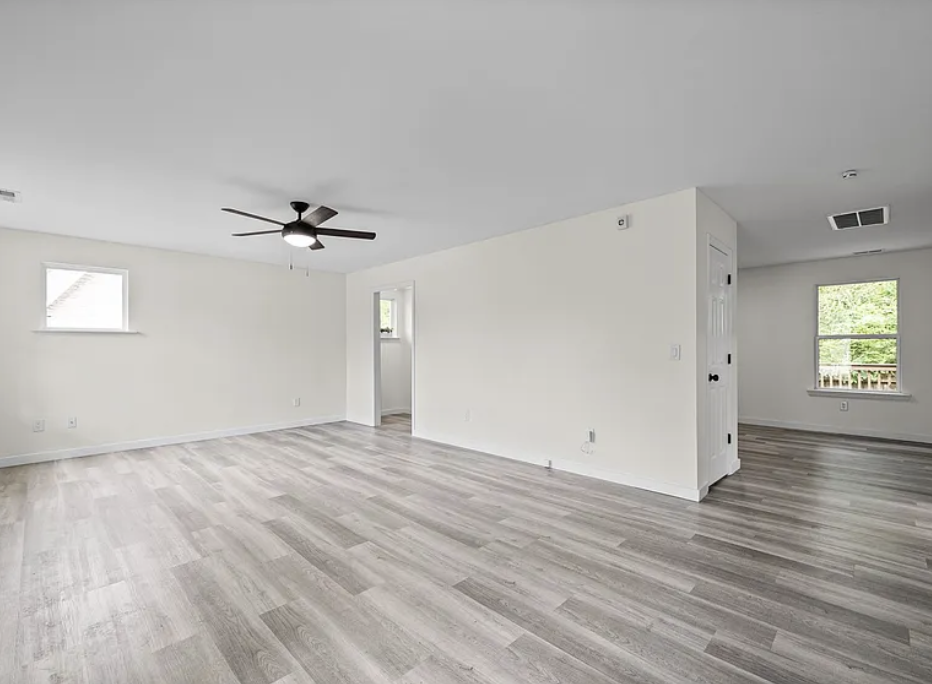2216 Milan Ct - Photo 5 of 34