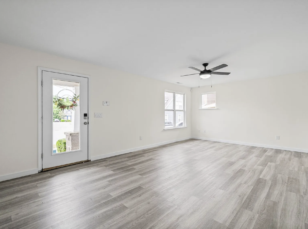 2216 Milan Ct - Photo 6 of 34