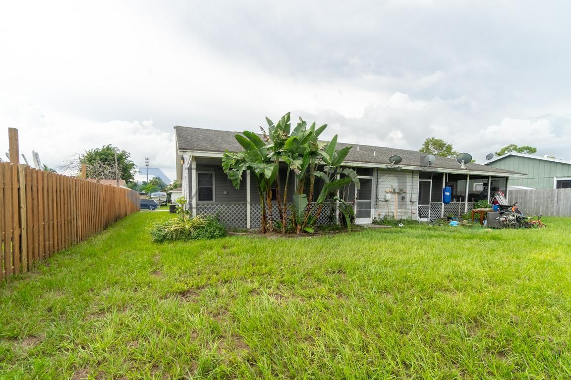 4489 Se Salvatori Rd - Photo 7 of 33