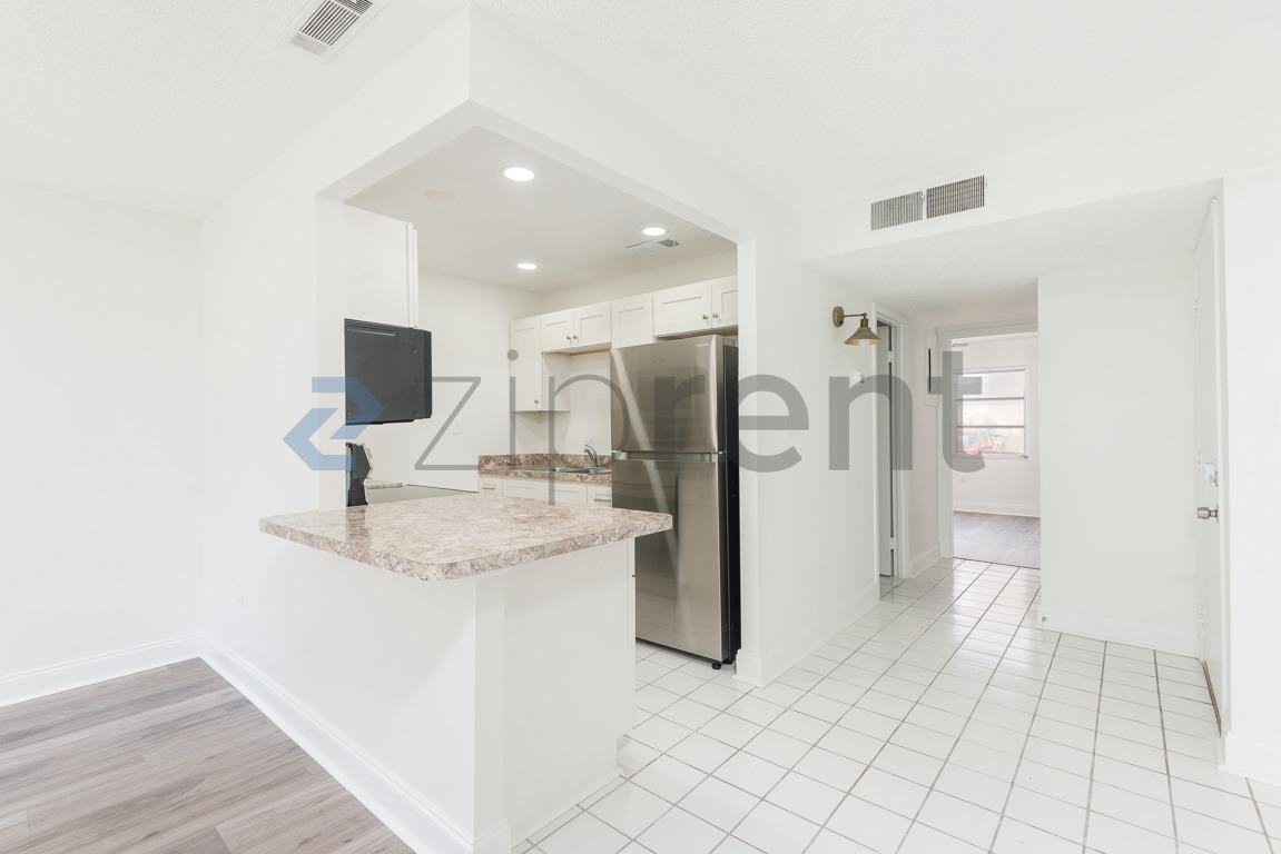 373 S Mcmullen Booth Rd #91 - Photo 4 of 20