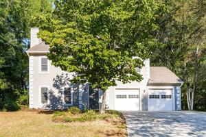 featured image of 3280 Pond Ridge Trl