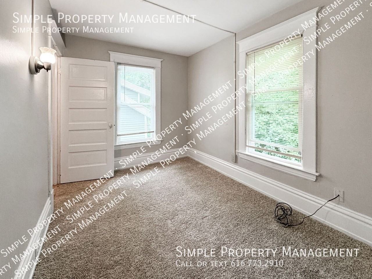 1036 Lafayette Ave Ne #2 - Photo 7 of 14