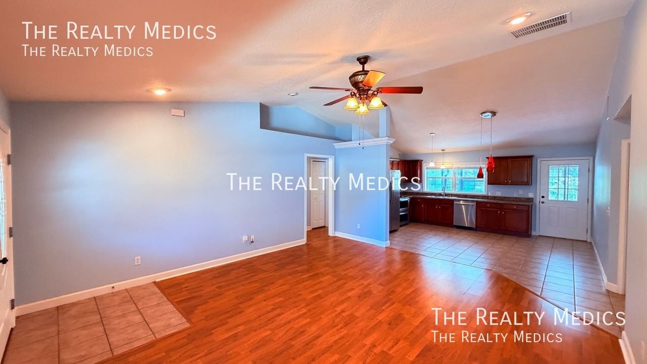 1106 Helen Dr - Photo 7 of 30