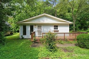 2405 Huron St - Photo 1 of 1