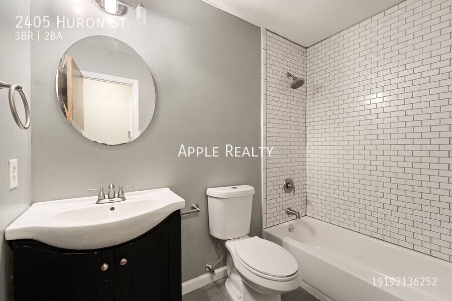 2405 Huron St - Photo 4 of 15