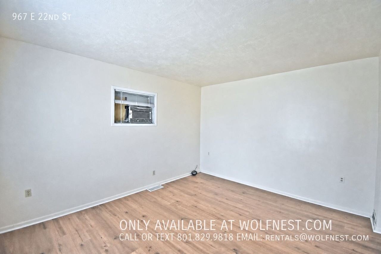 967 E 22nd St - Photo 2 of 22
