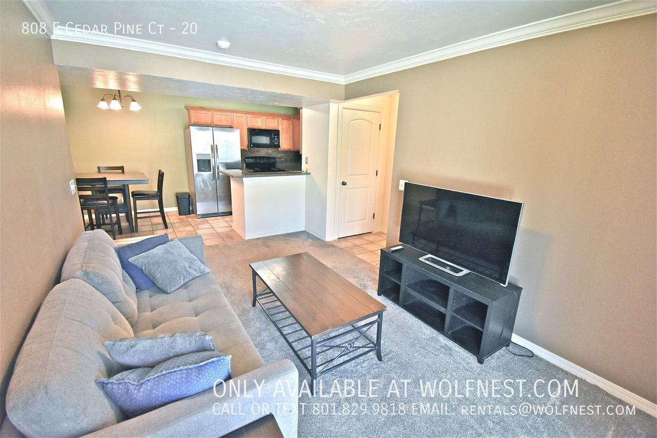 808 E Cedar Pine Ct #20 - Photo 2 of 28