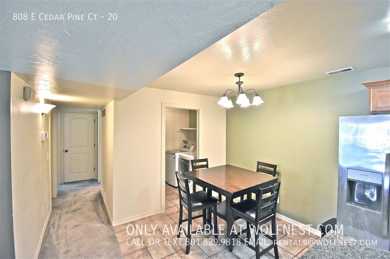 808 E Cedar Pine Ct #20 - Photo 4 of 28