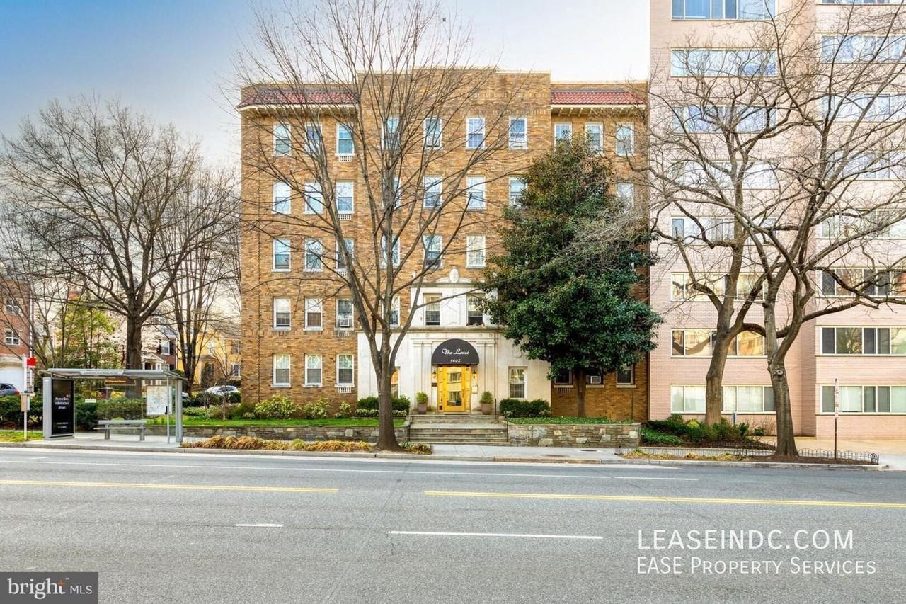 5402 Connecticut Ave Nw #401