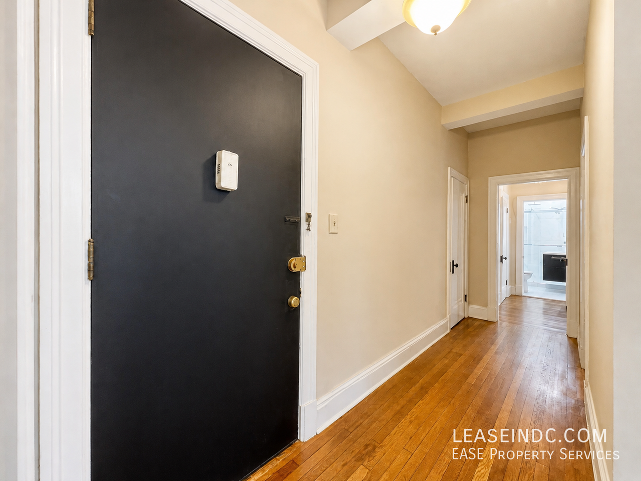 5402 Connecticut Ave Nw #401 - Photo 3 of 18