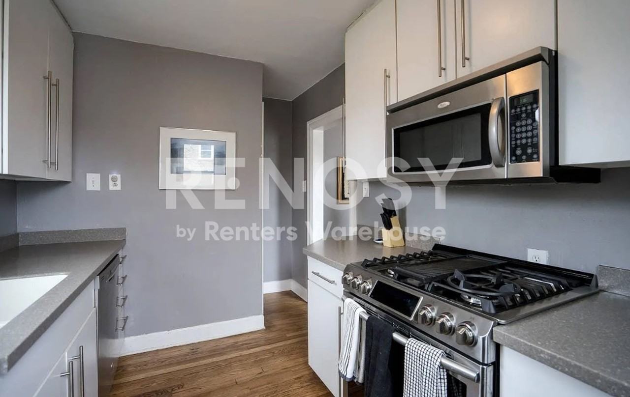 3710 E 17th Ave - Photo 3 of 21