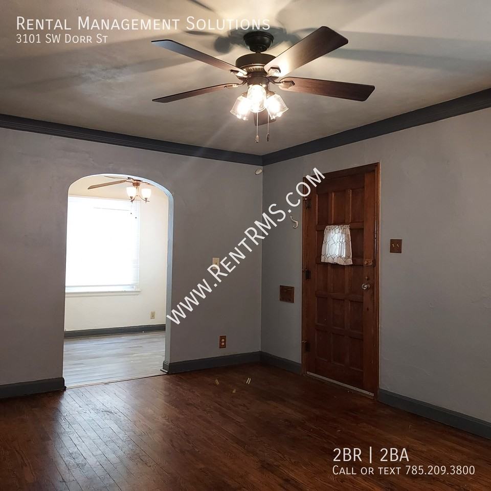3101 Sw Dorr St - Photo 3 of 29