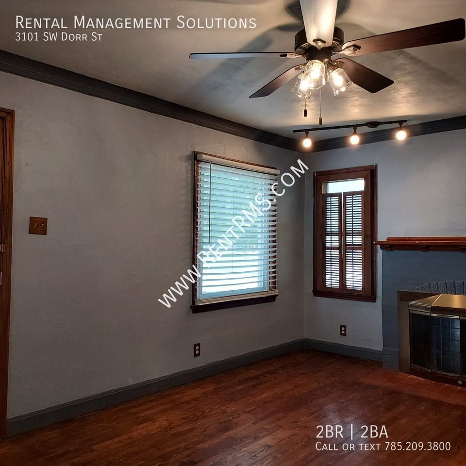 3101 Sw Dorr St - Photo 4 of 29