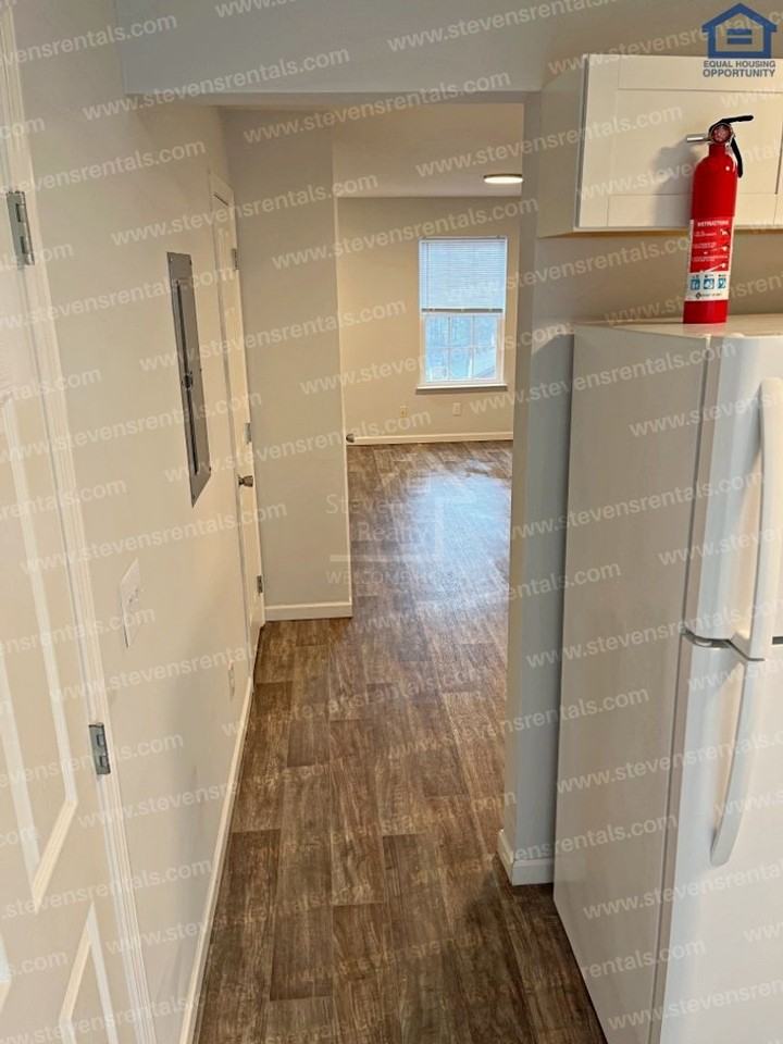 8752 Millard Lee Ln - Photo 7 of 22