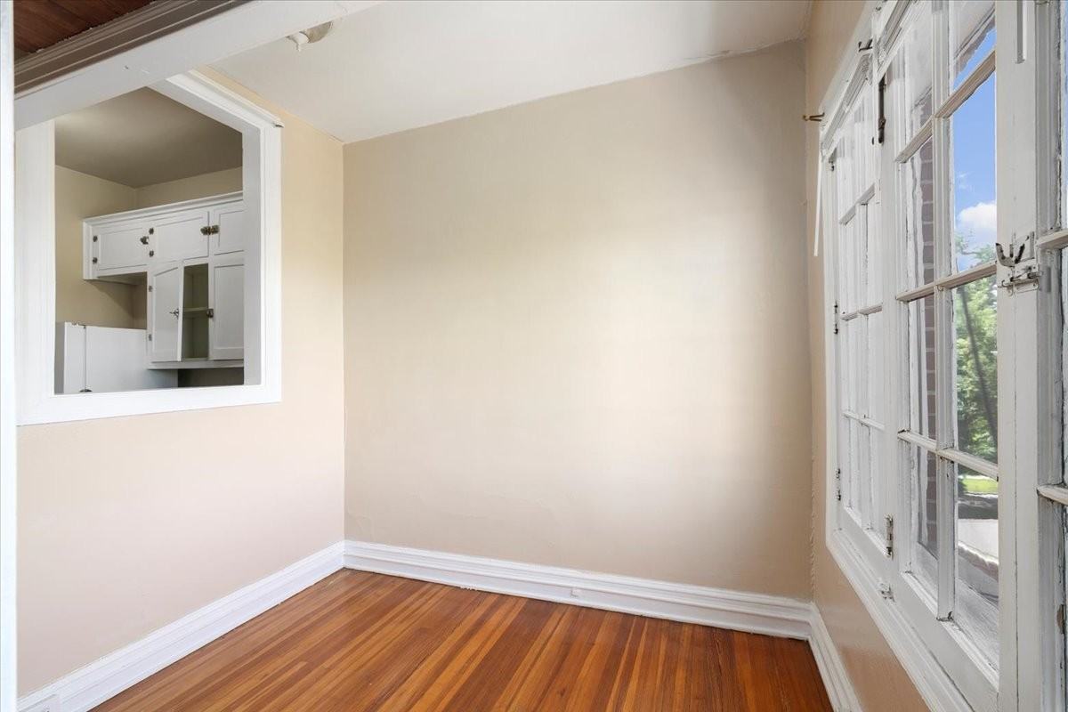 3279 Grove St #24 - Photo 5 of 21