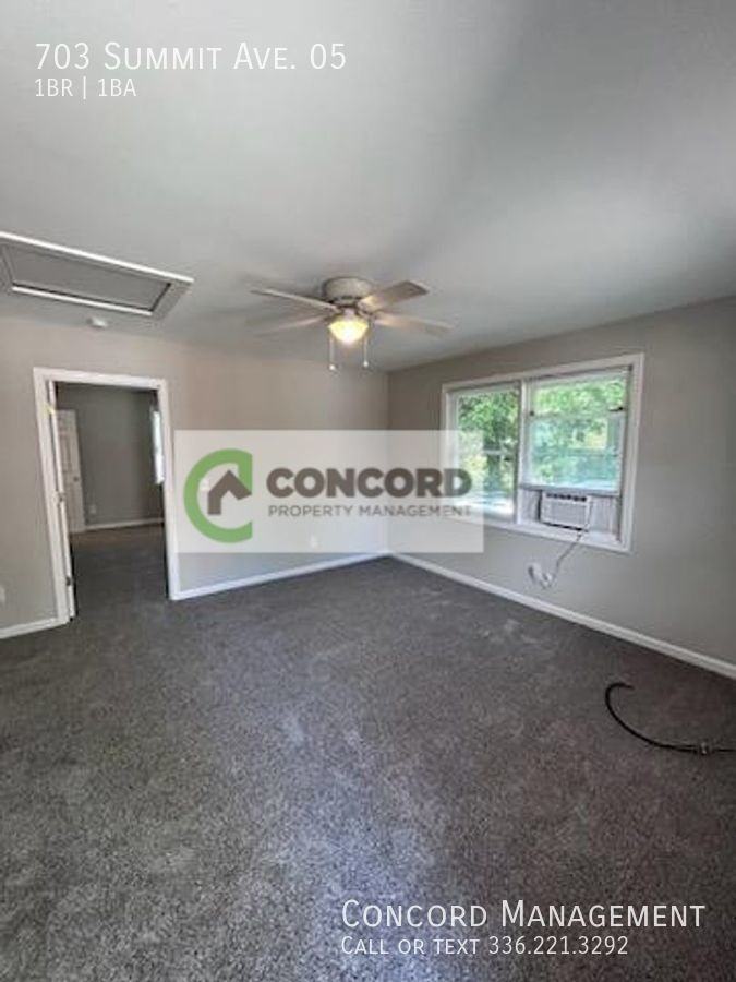 703 Summit Ave #05 - Photo 7 of 10