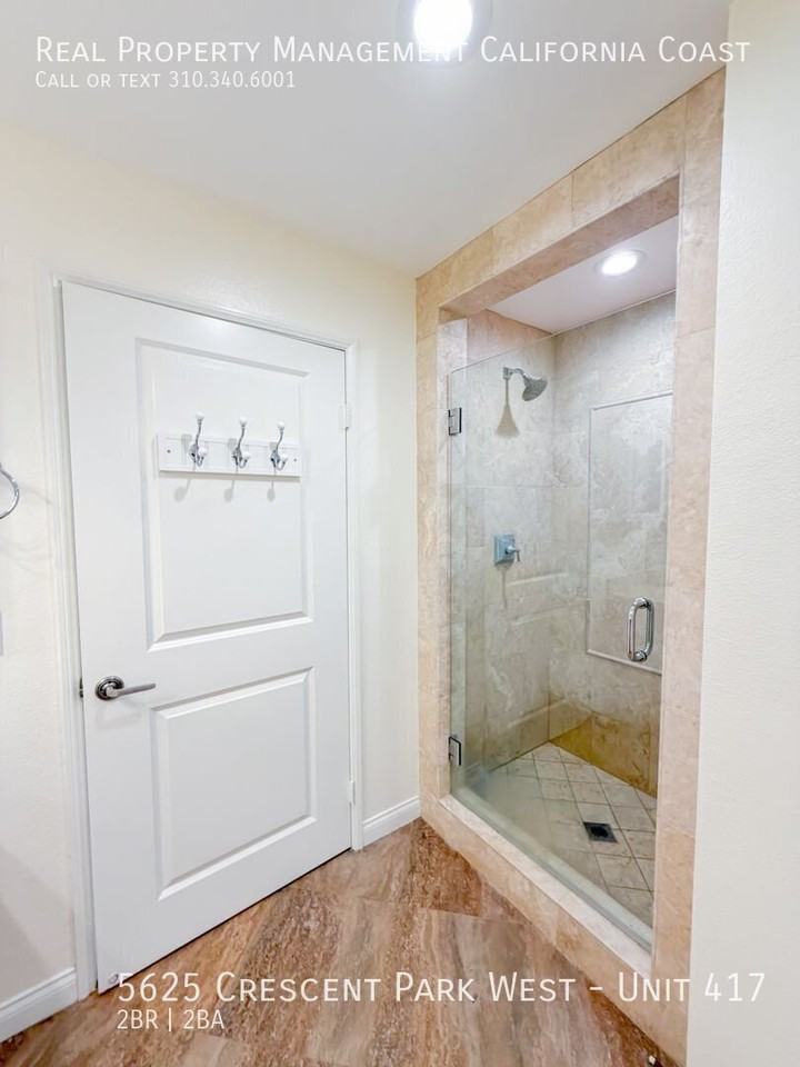 5625 Crescent Park W #417 - Photo 4 of 12