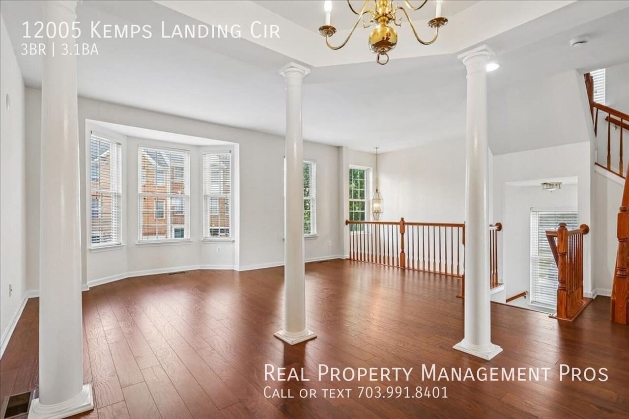 12005 Kemps Landing Cir - Photo 5 of 40