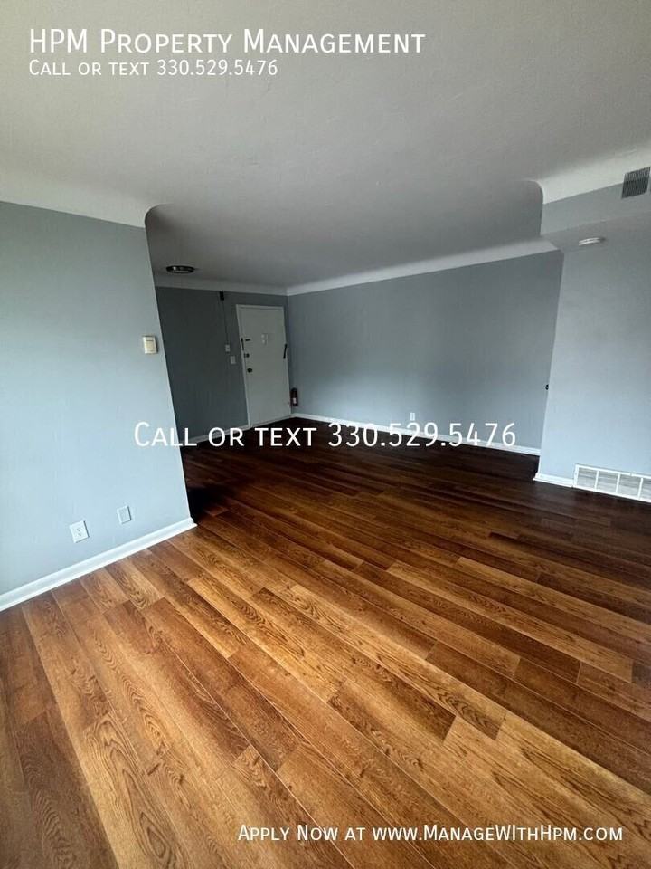 19465 Lorain Rd #7 - Photo 3 of 7
