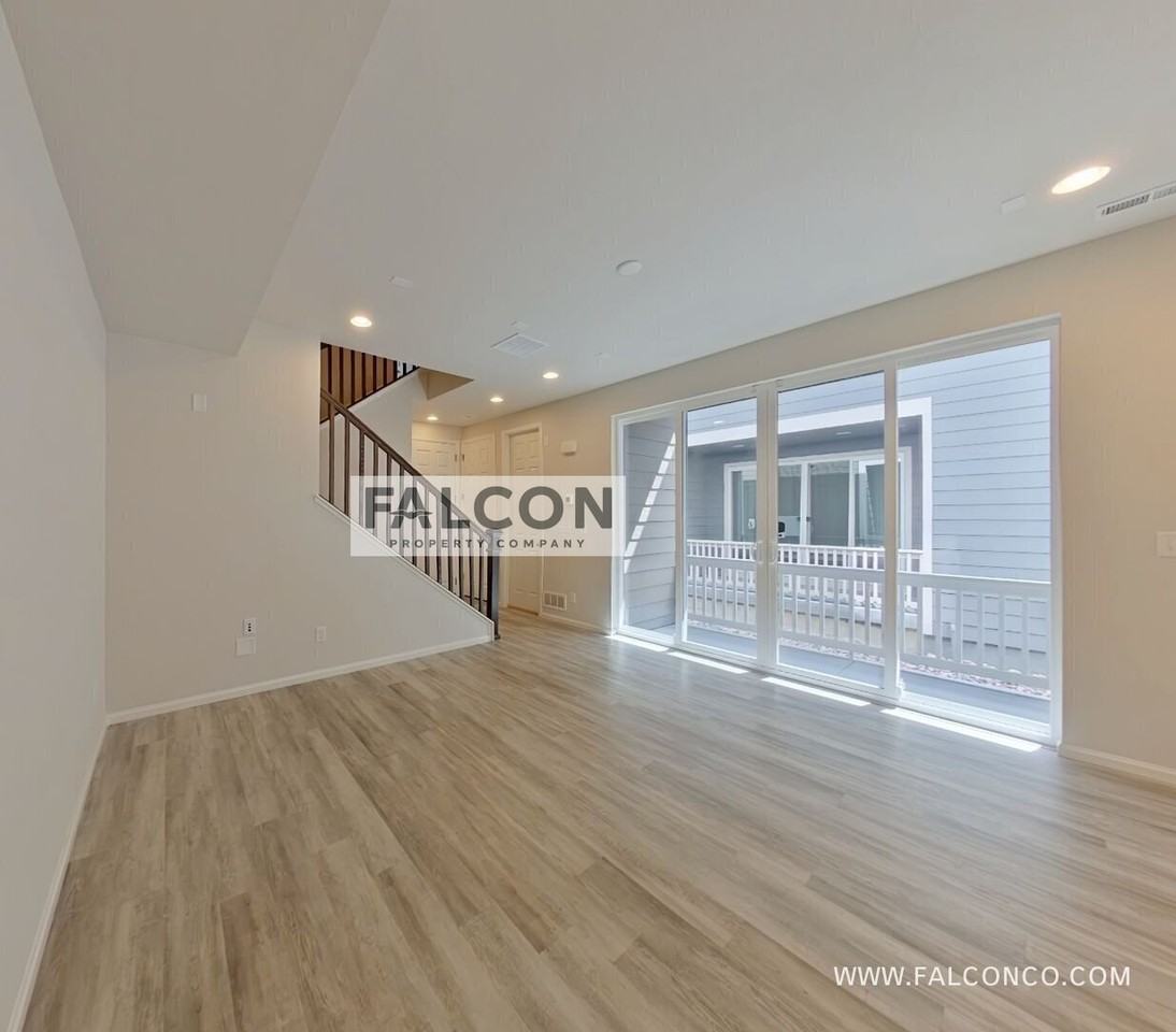 2454 Purple Fountain Pt - Photo 5 of 18
