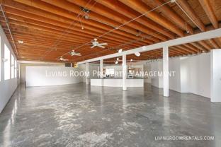 1600 Se Division St - Photo 1 of 1