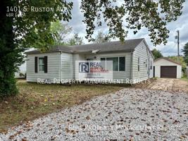 featured image of 1401 S Ruston Ave