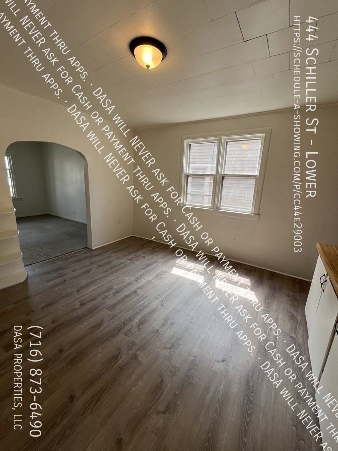 444 Schiller St - Photo 4 of 12