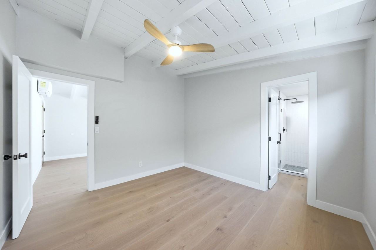 5339 E Ocean Blvd #C - Photo 6 of 11