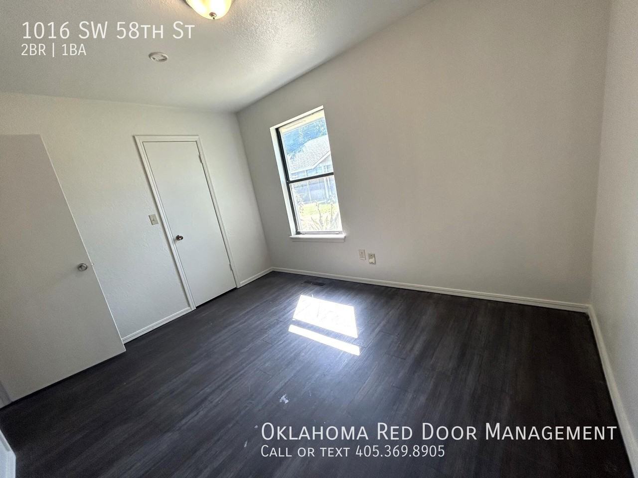 1016 Sw 58th St - Photo 5 of 8